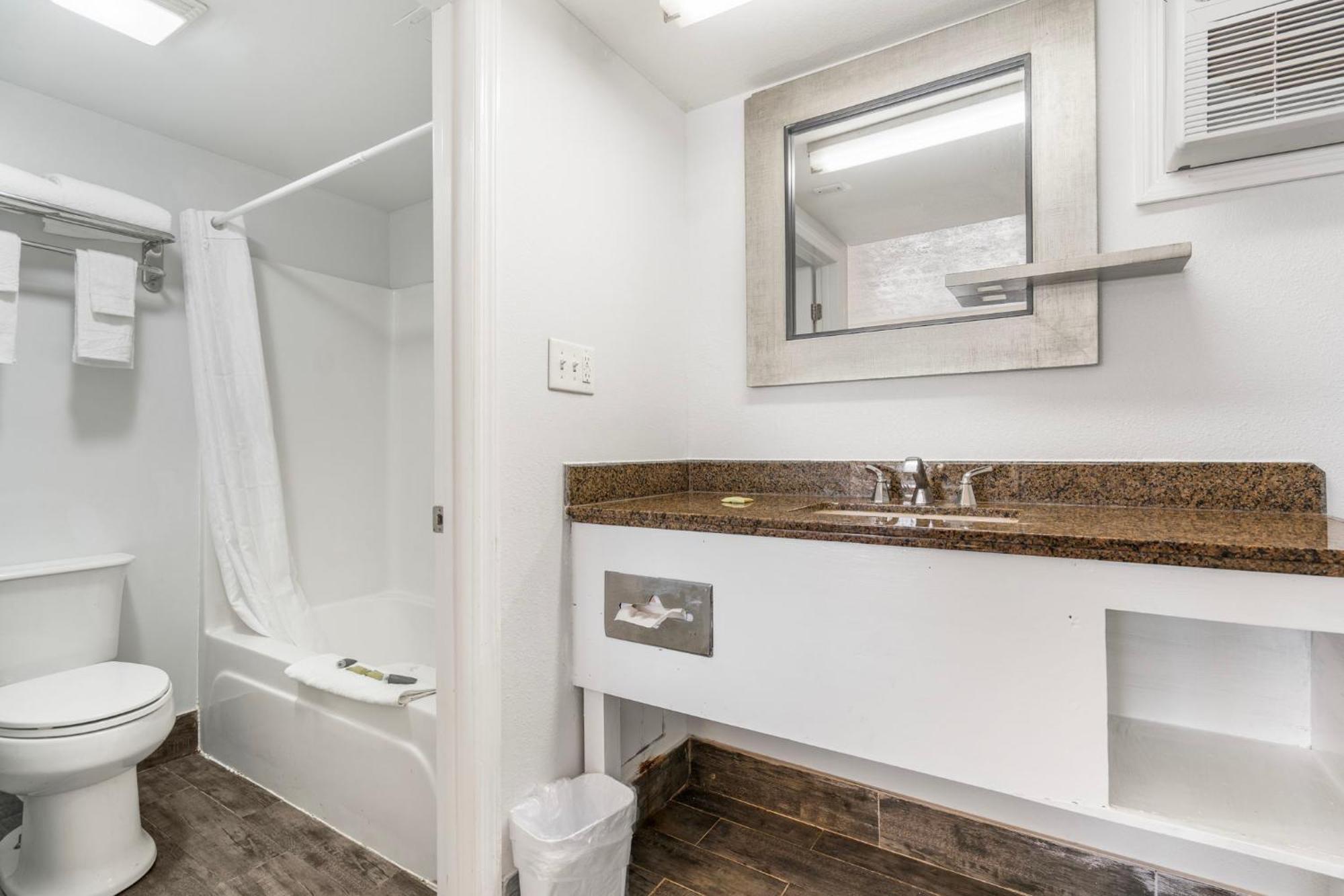 Budgetel Inns & Suites Augusta Downtown 706-945-1238 Εξωτερικό φωτογραφία
