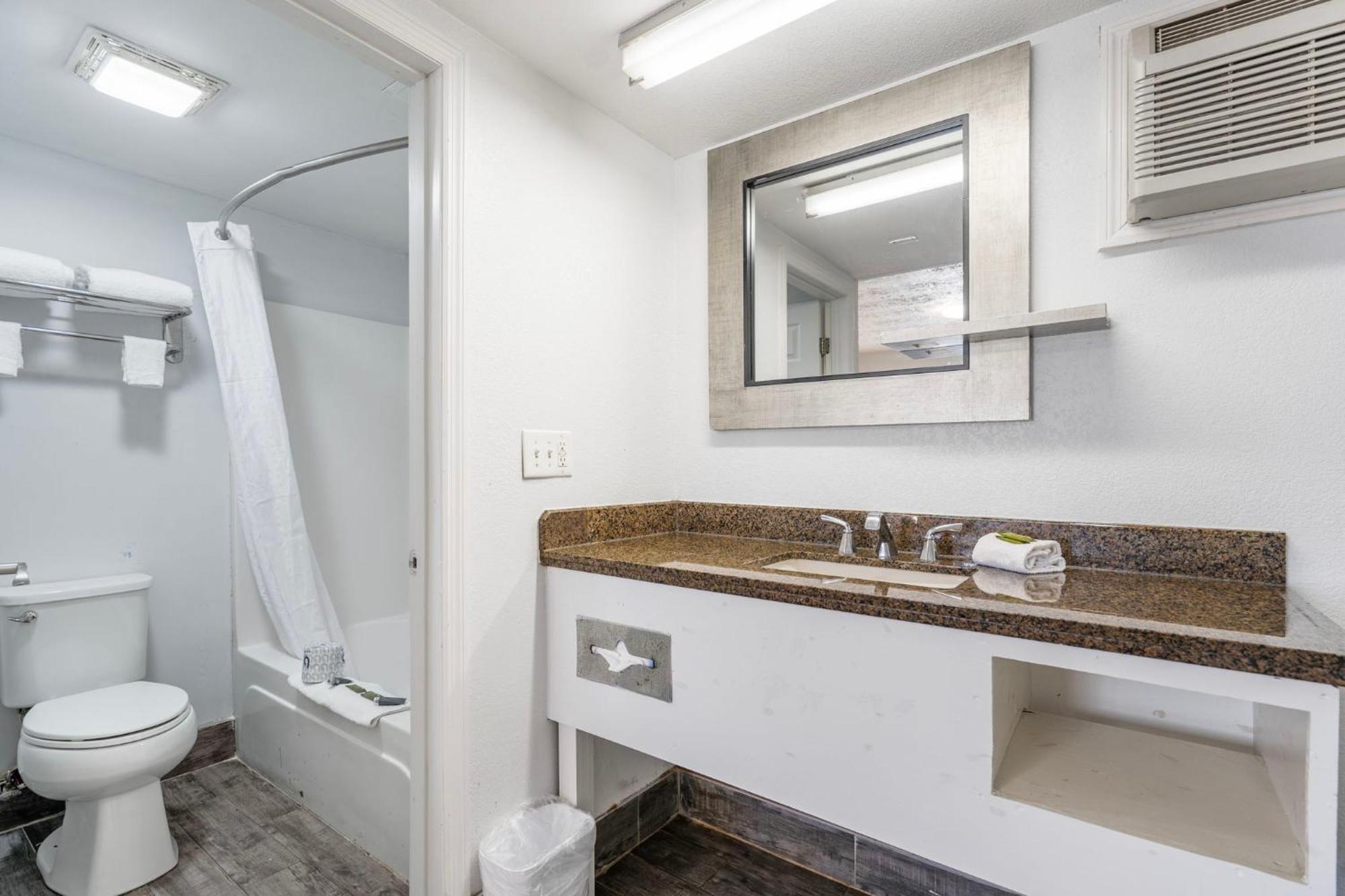 Budgetel Inns & Suites Augusta Downtown 706-945-1238 Εξωτερικό φωτογραφία